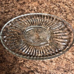 LIKE NEW HEAVY GLASS OVAL SERVING DISH